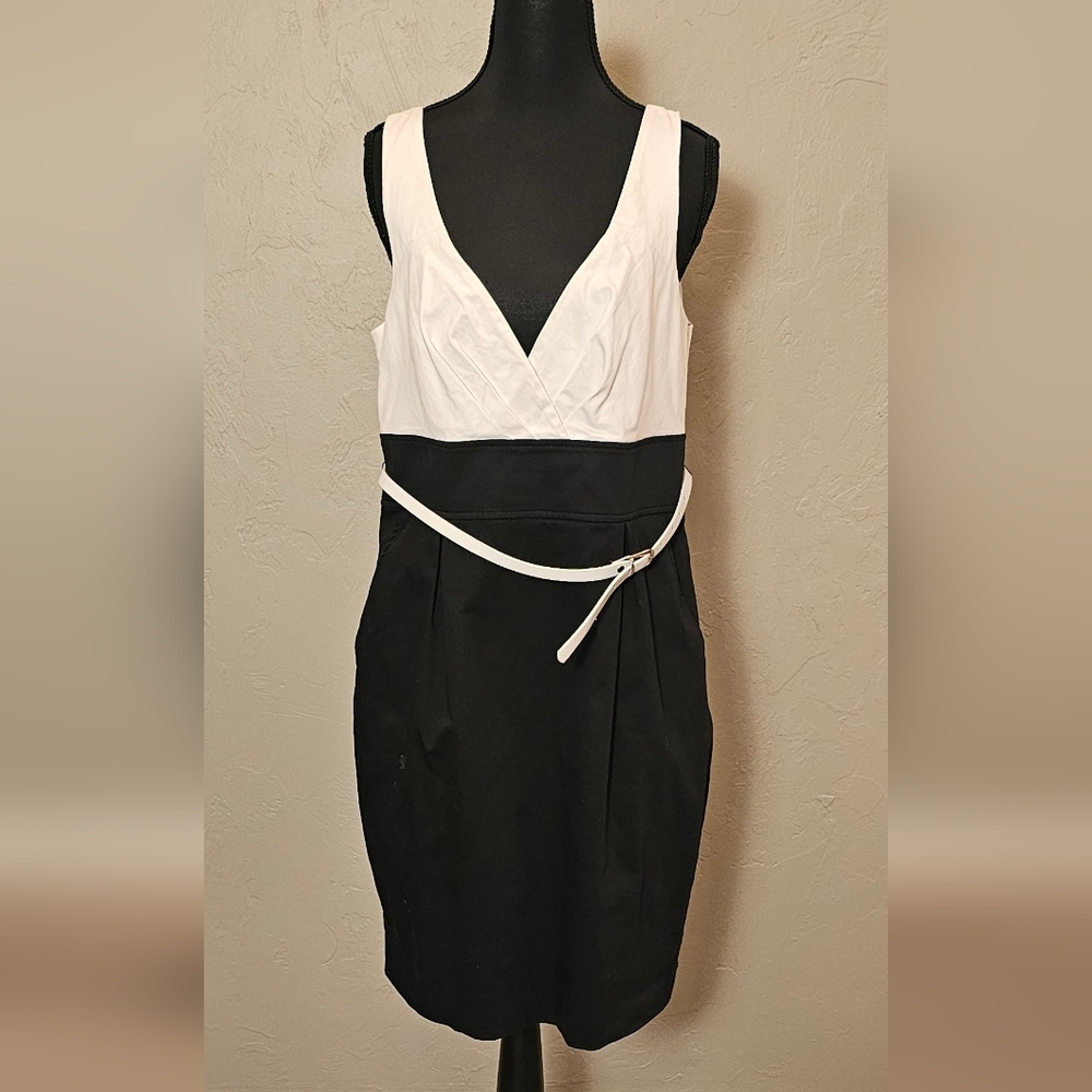 [EXPRESS STUDIO DESIGN] Black & White Colorblock Mini Dress《12》Like NEW